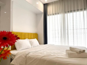iHome Luxury Apartment in D'eldorado tower